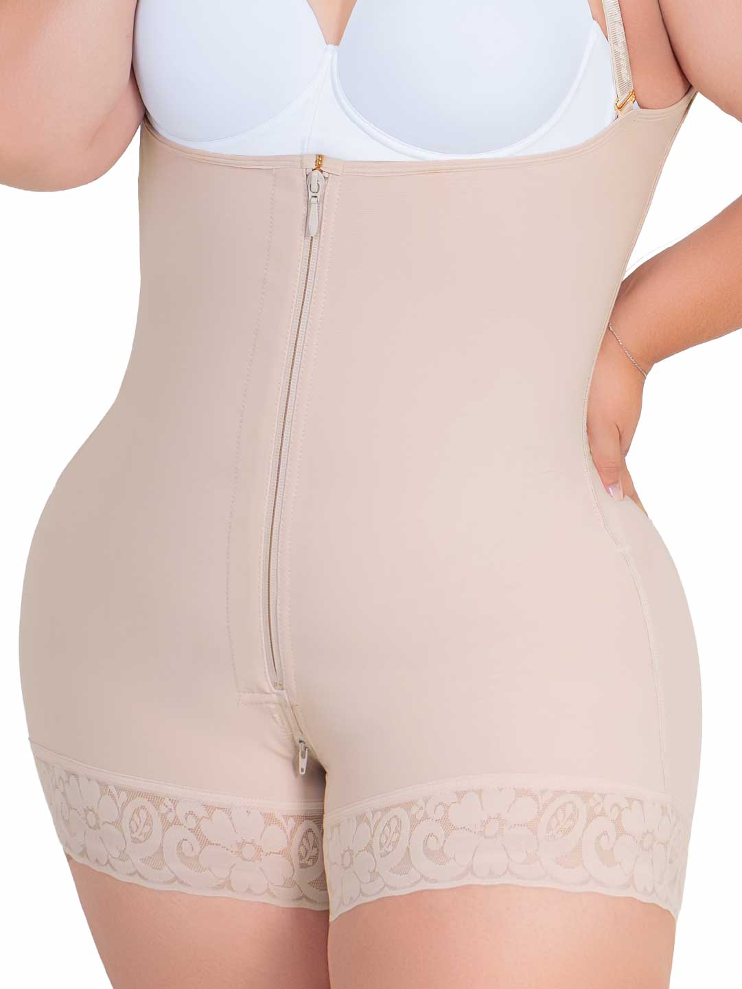 Faja Corta SMI7086 Ultrainvisible con Soporte Lateral Removible